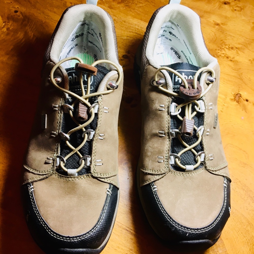 AHNU Waterproof Event Brown Sueded Leather Hiking Shoes Vibram Soles Self-Lacing